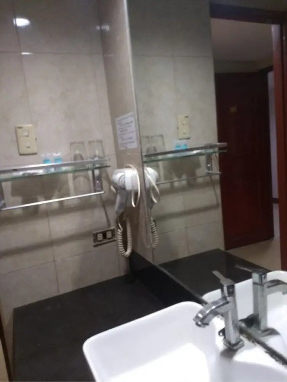 Chinatown Lai Lai Hotel Inc
