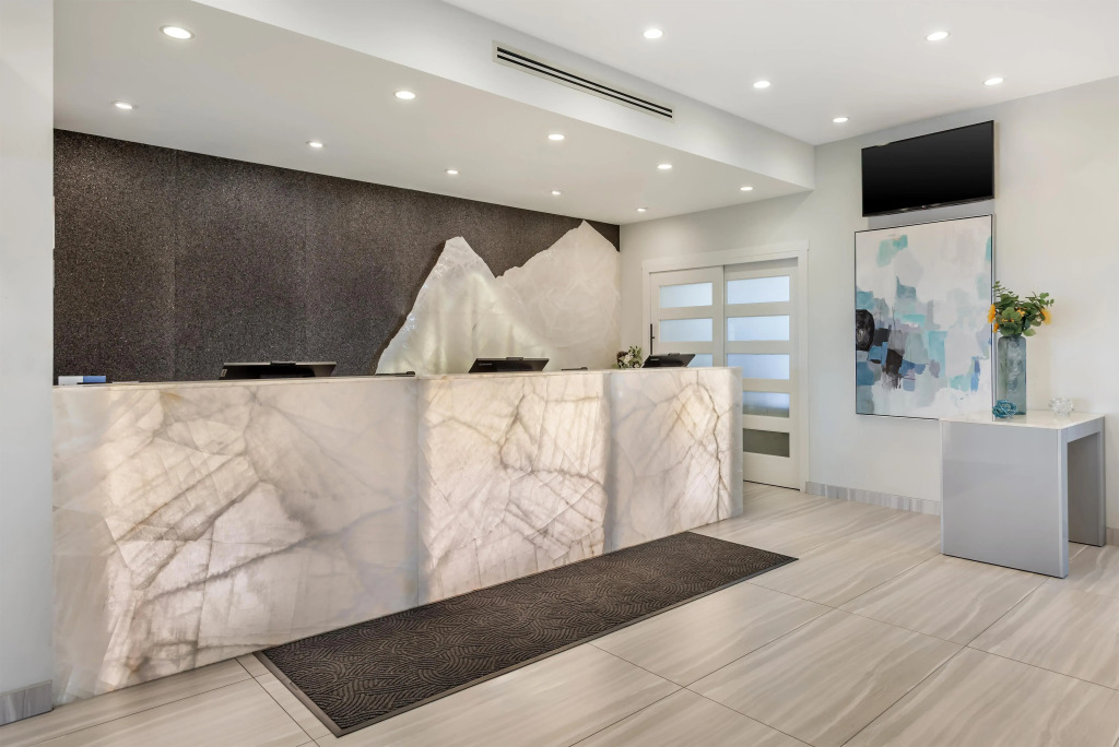 Executive Residency by Best Western Calgary City View North