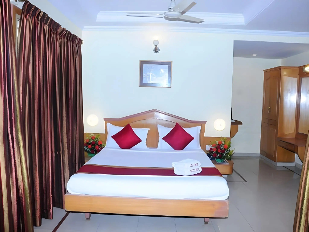 Alcott Hotel & Resorts