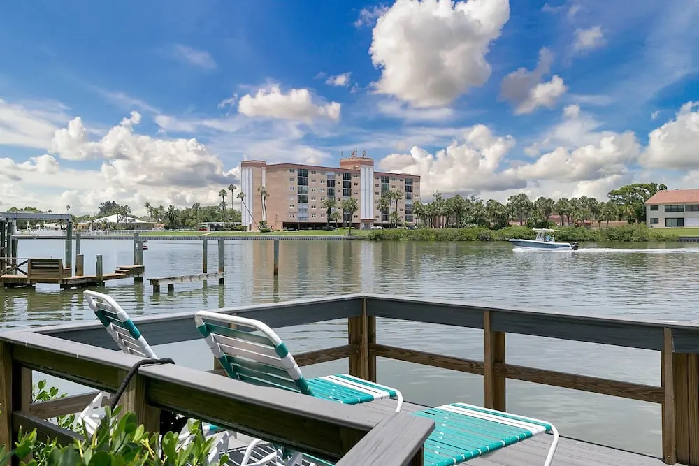 19931 Gulf Blvd Condo Unit 4B 2 Bedrooms 2 Bathrooms Condo
