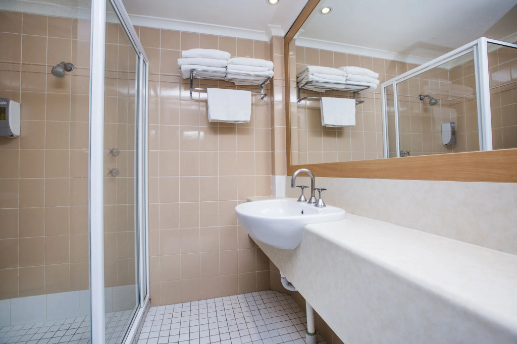 ibis Styles Canberra Eagle Hawk