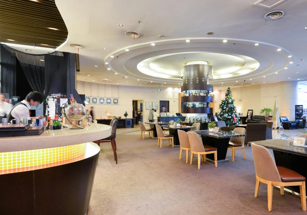 Yashidu Suites Hotel