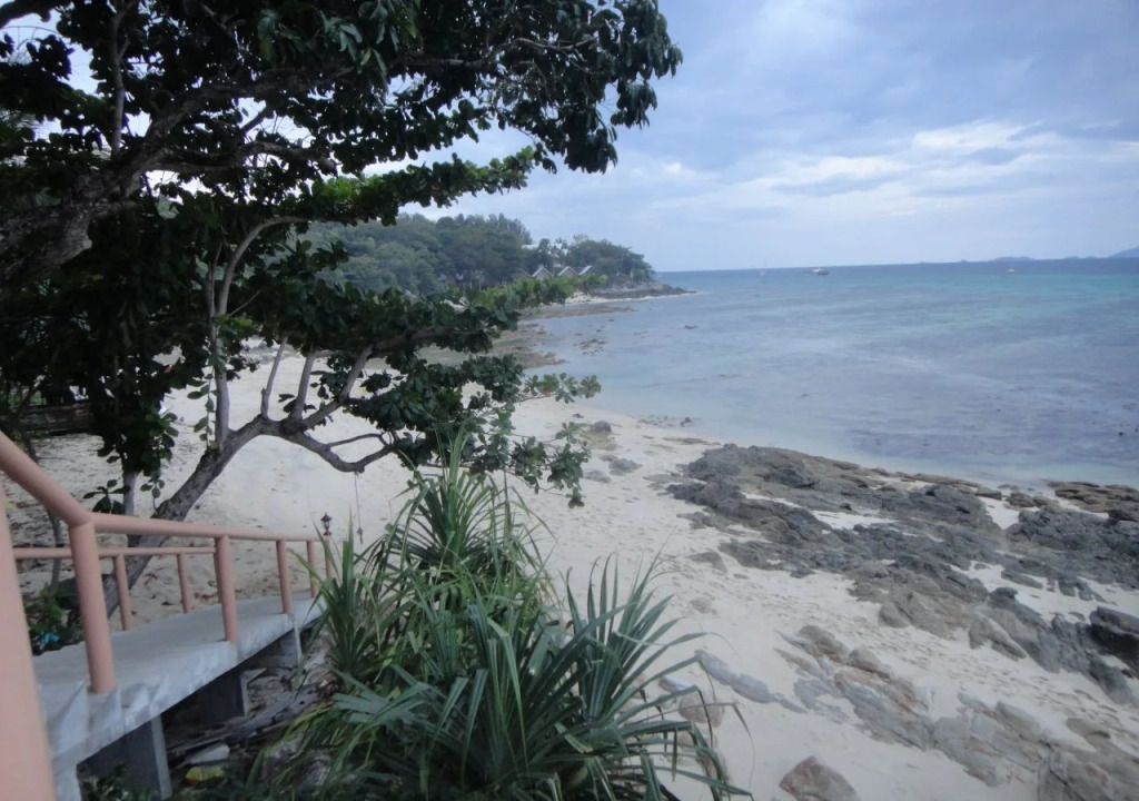 Cozy Cove Resort
