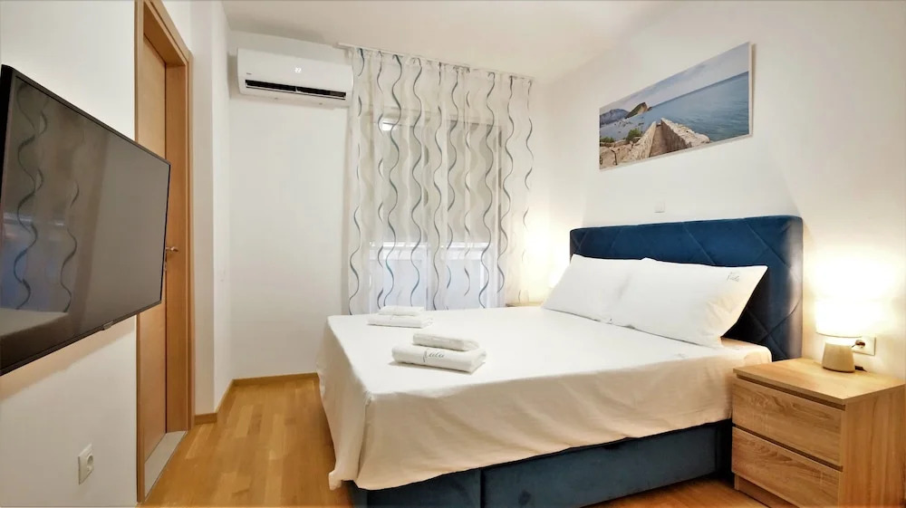 Kala Rooms & Suites
