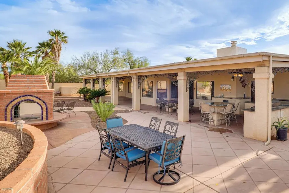 Resort-style Backyard & Pool: Luxe Tucson Home