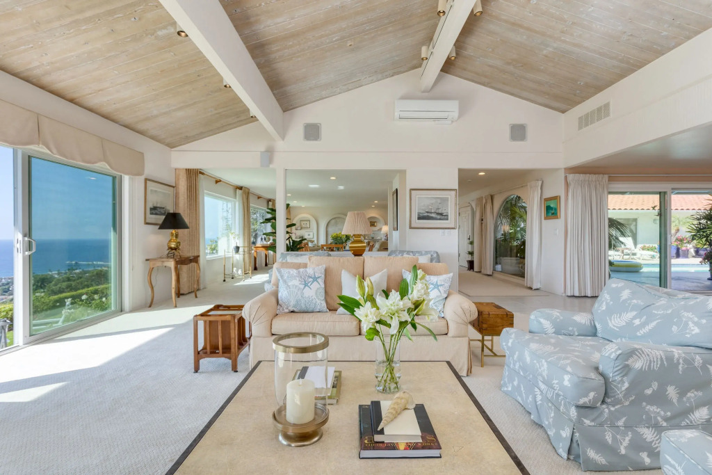 Cove Watch by Avantstay A+ Views w/ Private Pool