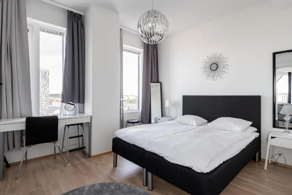 2ndhomes Tampere "Silta" Apartment - 2BR Luxurious Apartment with Sauna & Amazing City Views