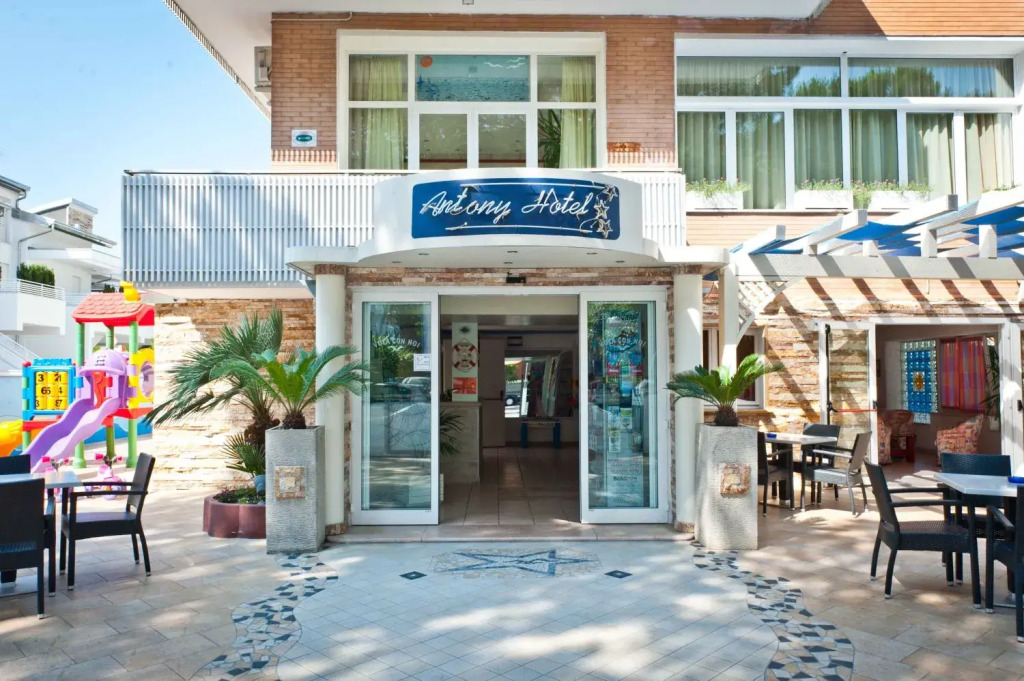 Hotel Antony