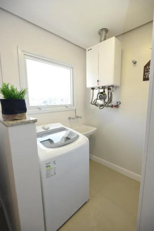 APTO DE LUXO, 3 SUITES, 1 MASTER E 2 AMERICANAS, CENTRO 300mtos RUA COBERTA, GRAMADO