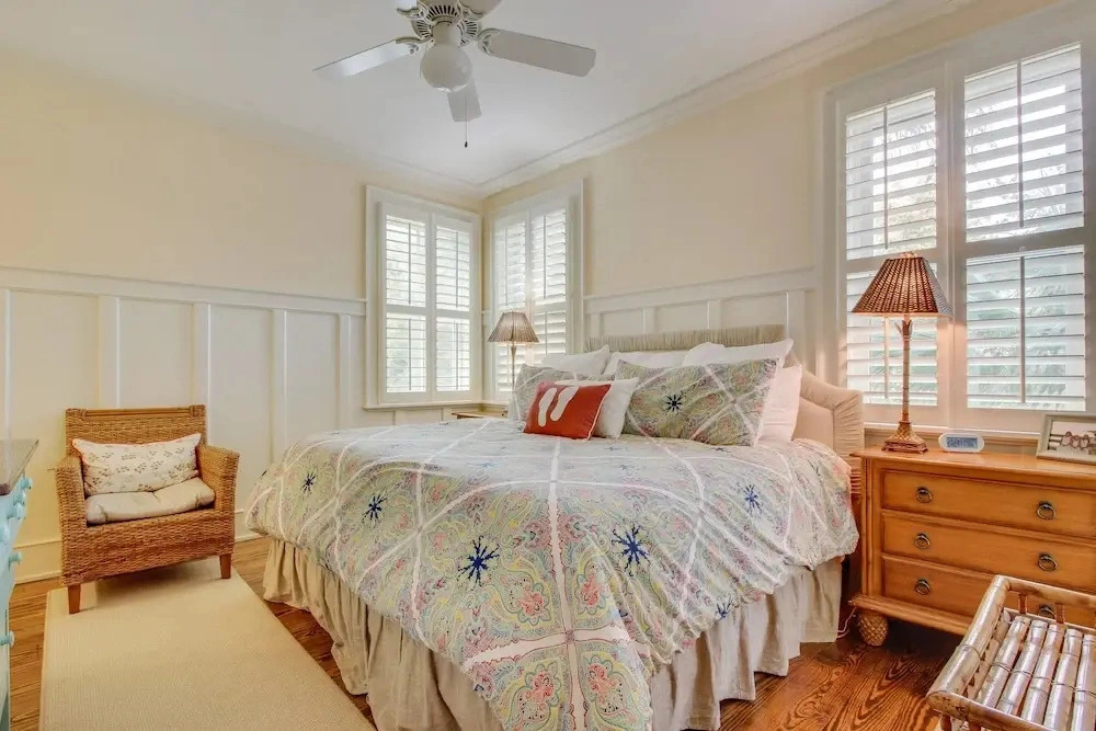 Beach Cottage With Private Pool & Spa, Ocean Views, & Shared Pool Access