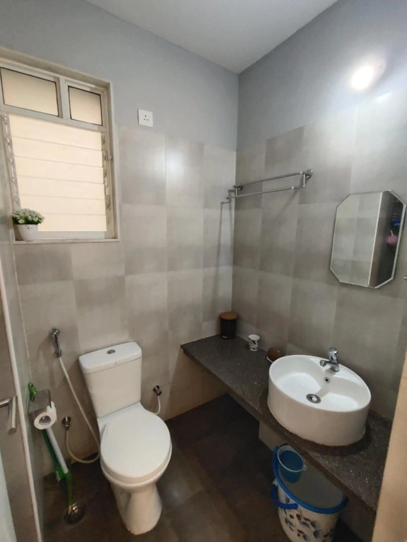 Tata Housing -Garden & pool view-6KM from Airport