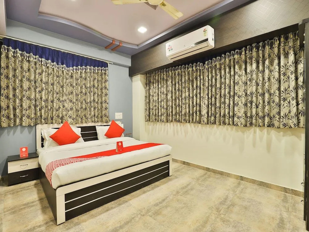OYO 12182 Hotel Shekhawat Palace