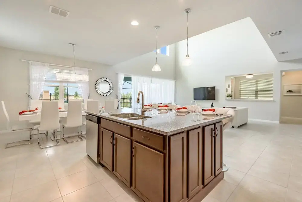 Family Friendly 6bed 5Ba Villa Games Pool Spa 9039