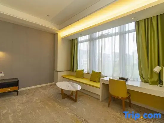 Lily’s Hotel