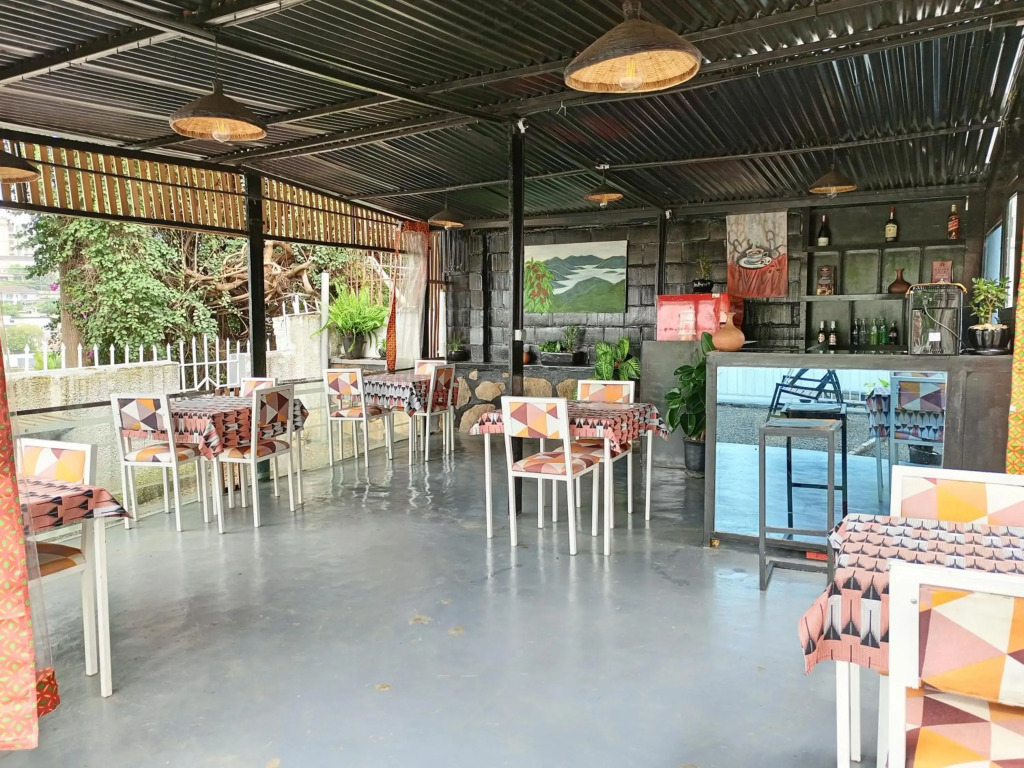 INZOZI AFRICA HOUSE B&B-Gishushu