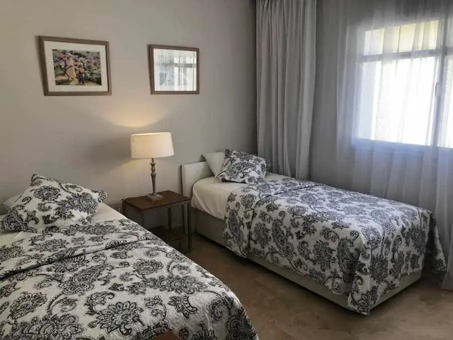 ALOHA - Espectacular Apartamento con 3 piscinas, 3 terrazas y parking