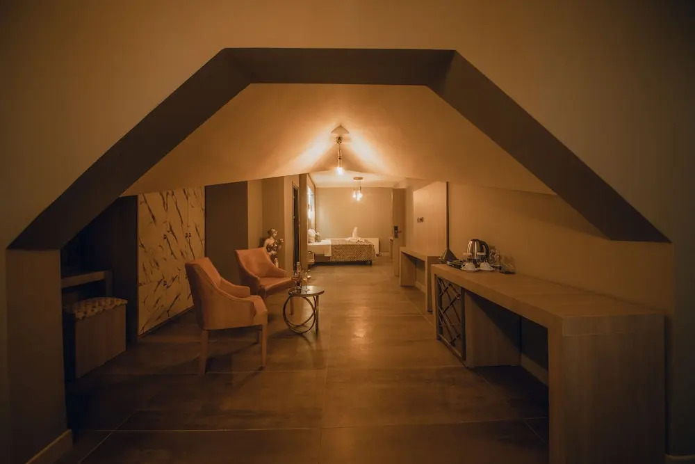 Edrin Hotel