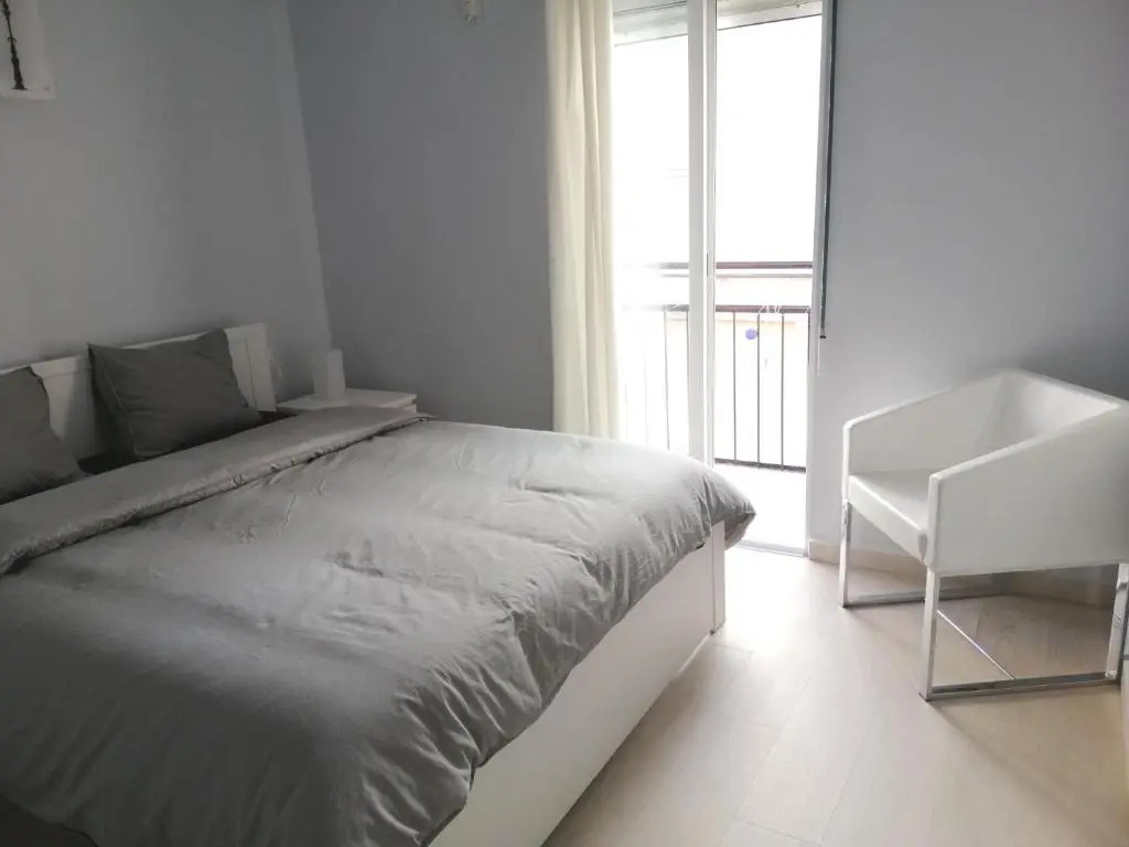 Modern 2 BR corner unit in the heart of Alicante