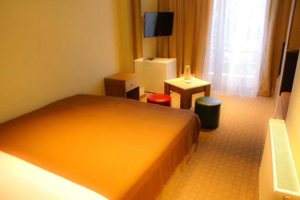 Hotel Apolo