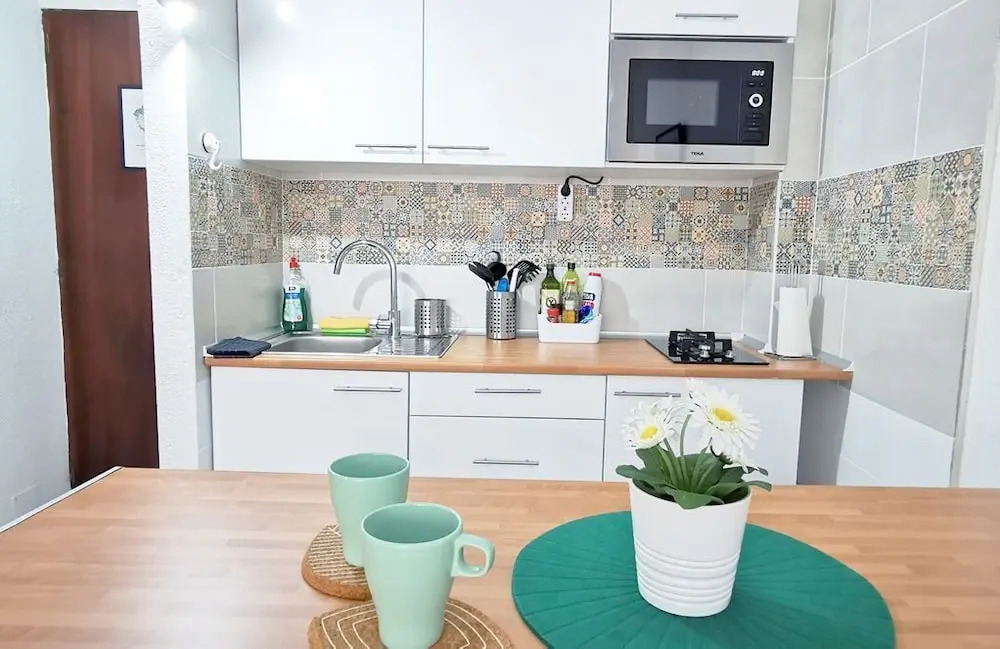 City Beach Home 51