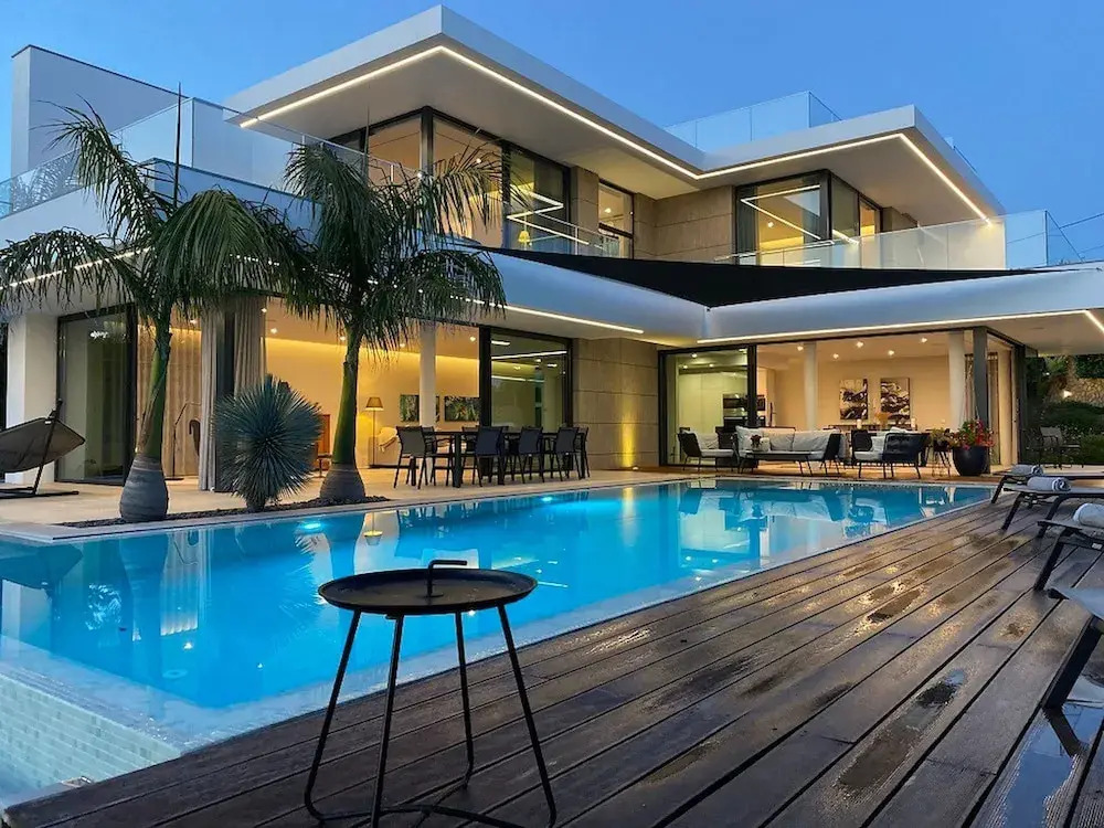 Villa 2 Rua das Palmas - Luxurious, Stylish & Modern