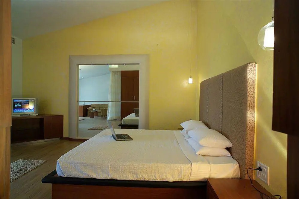Parkfield Resotel