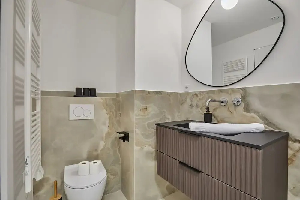 Apartment With AC Saint-germain des Pres / Rennes