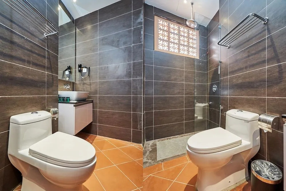 OYO Home 89378 The Platinum Suites