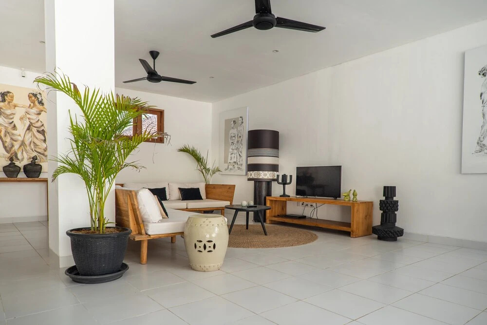 Ohanas Beachfront Resort & Beach Club