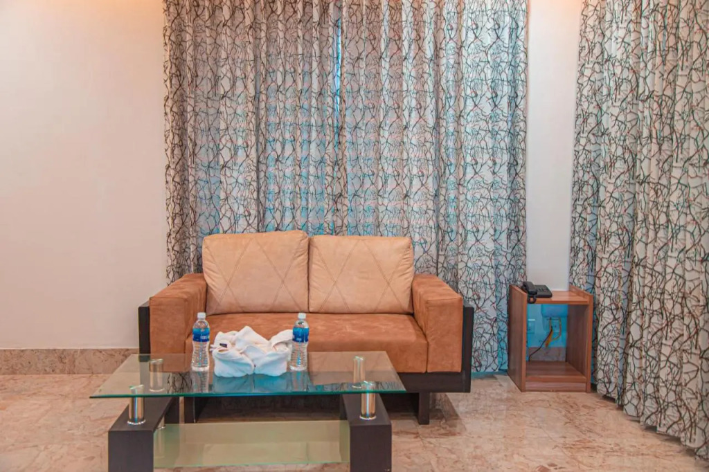 Park Avenue Suites