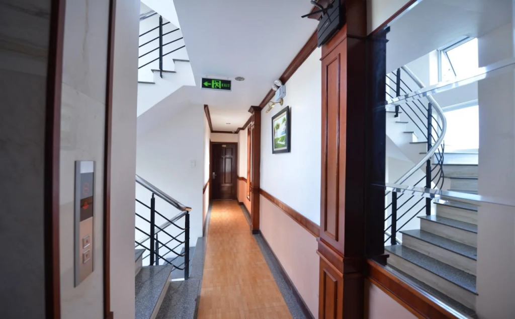 Blue Ha Noi Inn Legend Hotel