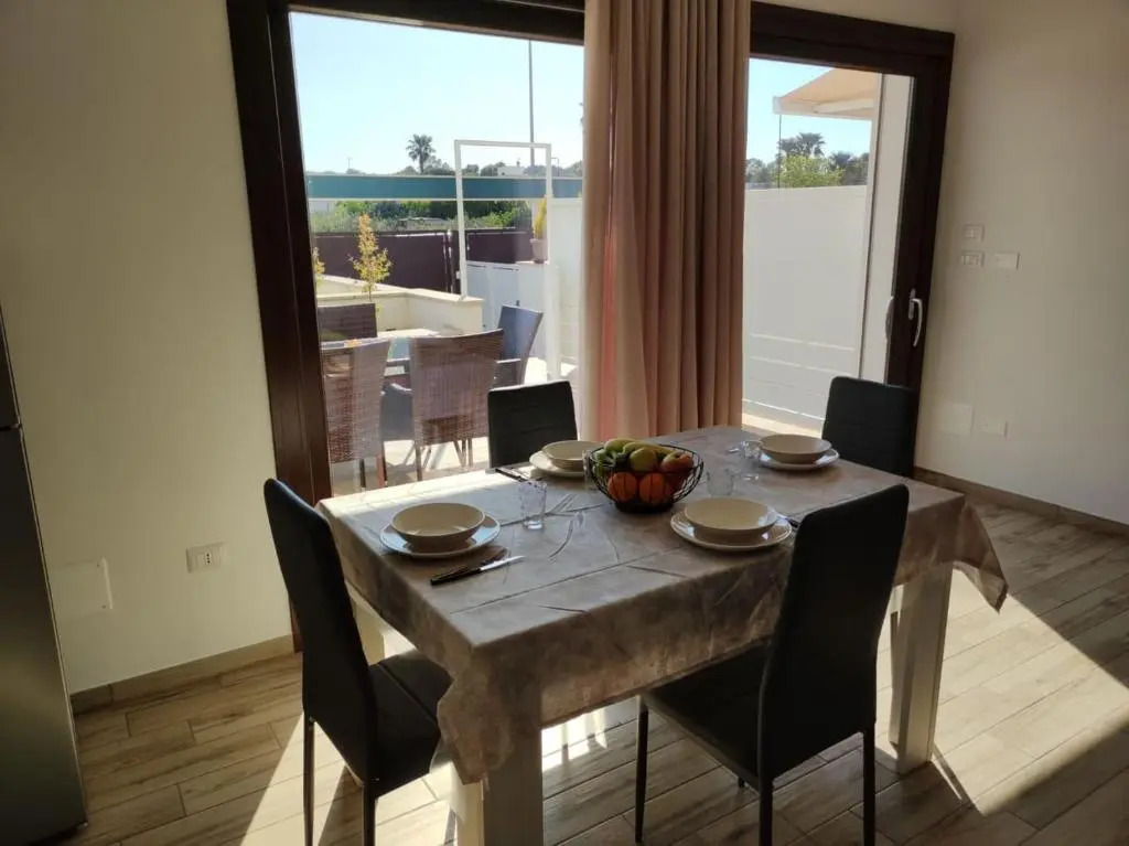 La Perla Holiday Home