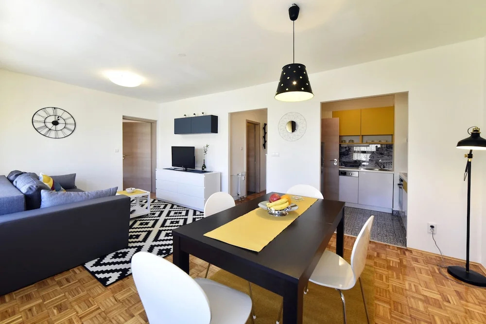 Apartment Place4U