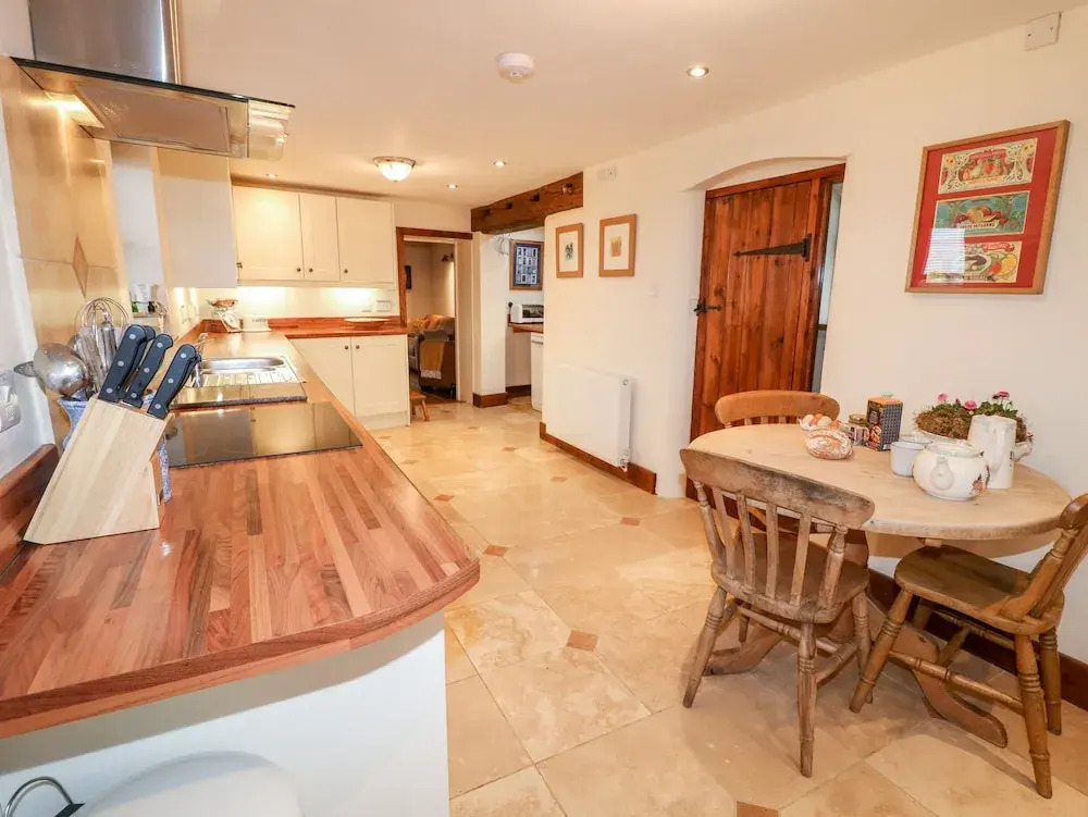 Bellamour End Cottage