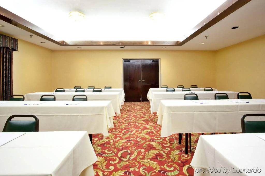 Holiday Inn Express - Chester by IHG