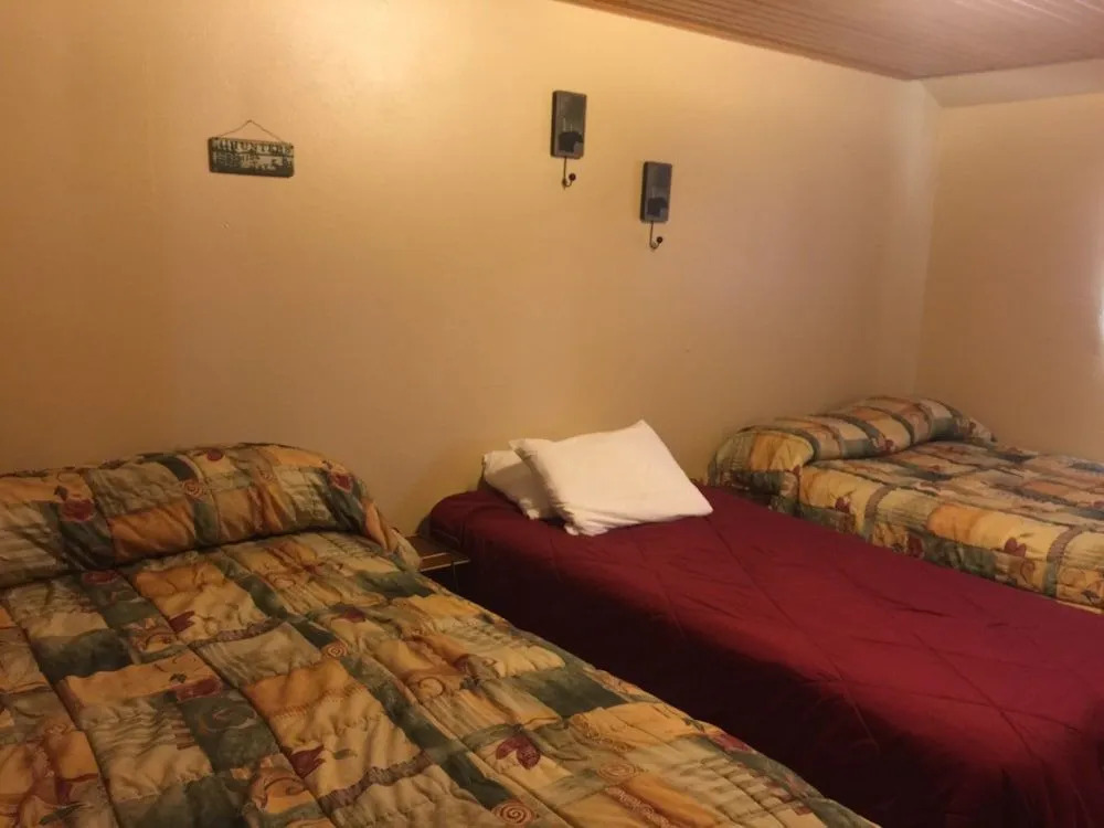 West Side Motel