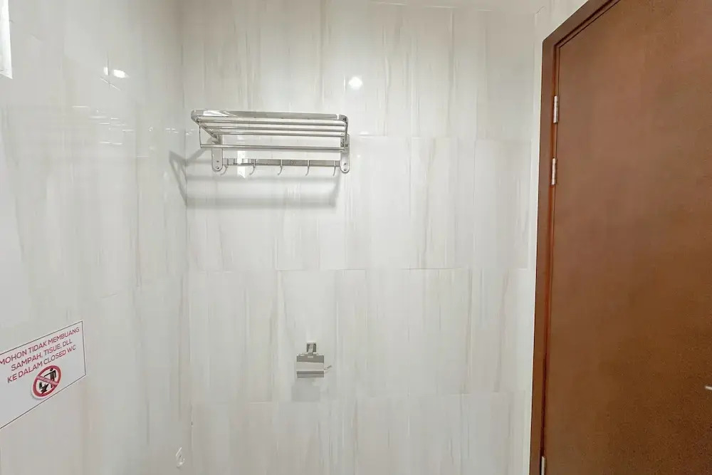 3Br Near Mall At Grand Sungkono Lagoon Apartment