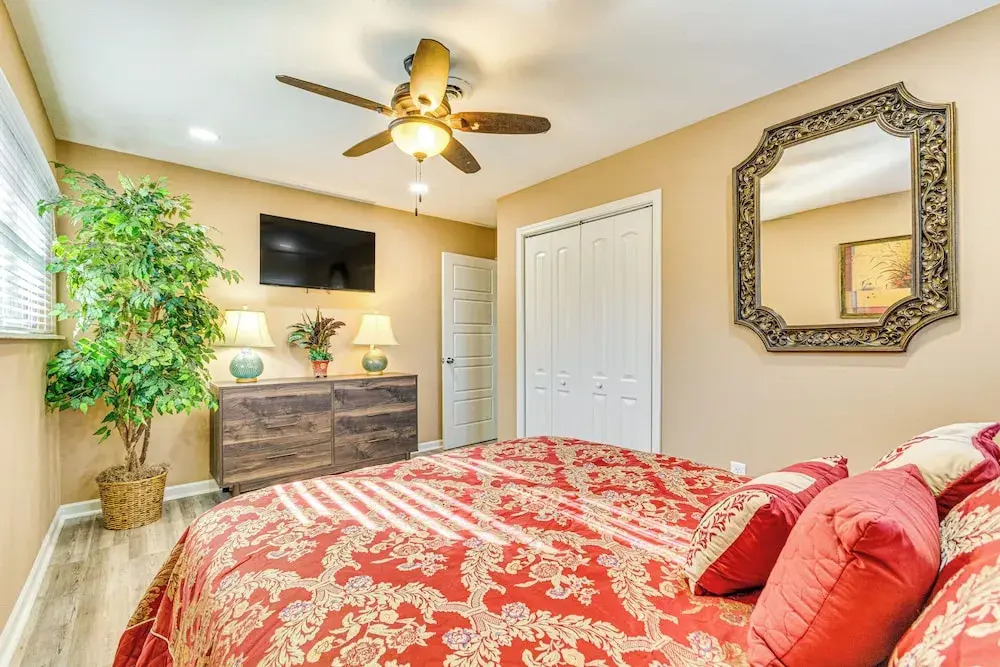 6 Mi to Dtwn: Charming Home in Little Rock