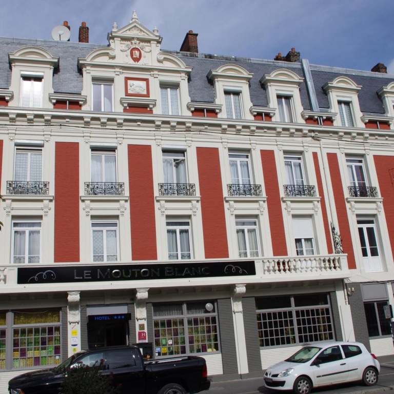 Logis Hôtel & Restaurant - Le Mouton Blanc