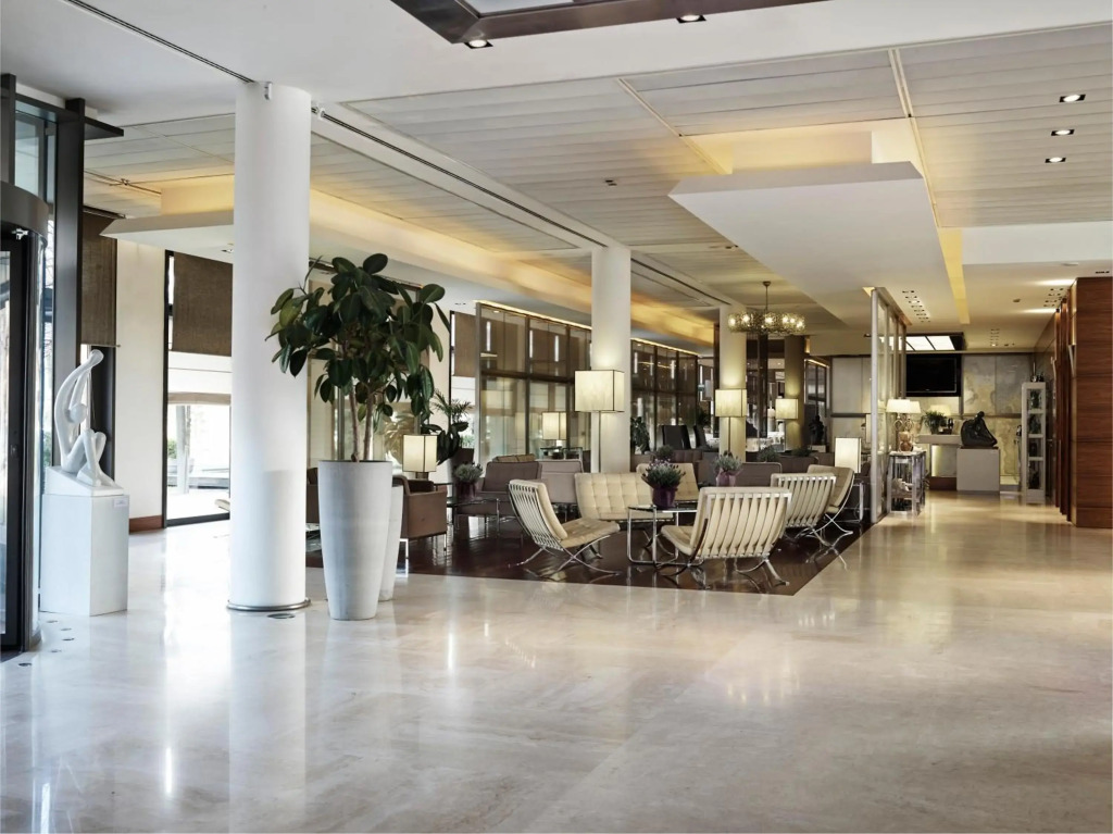 Grand Hotel De La Ville