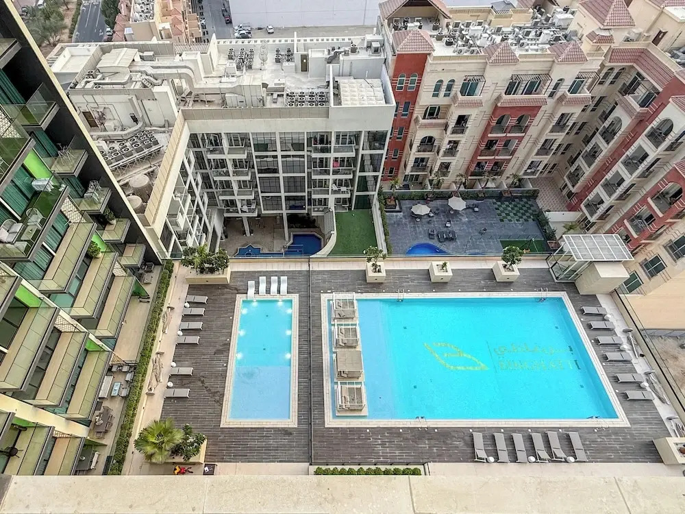 Luxury 1BR 2 Baths JVC