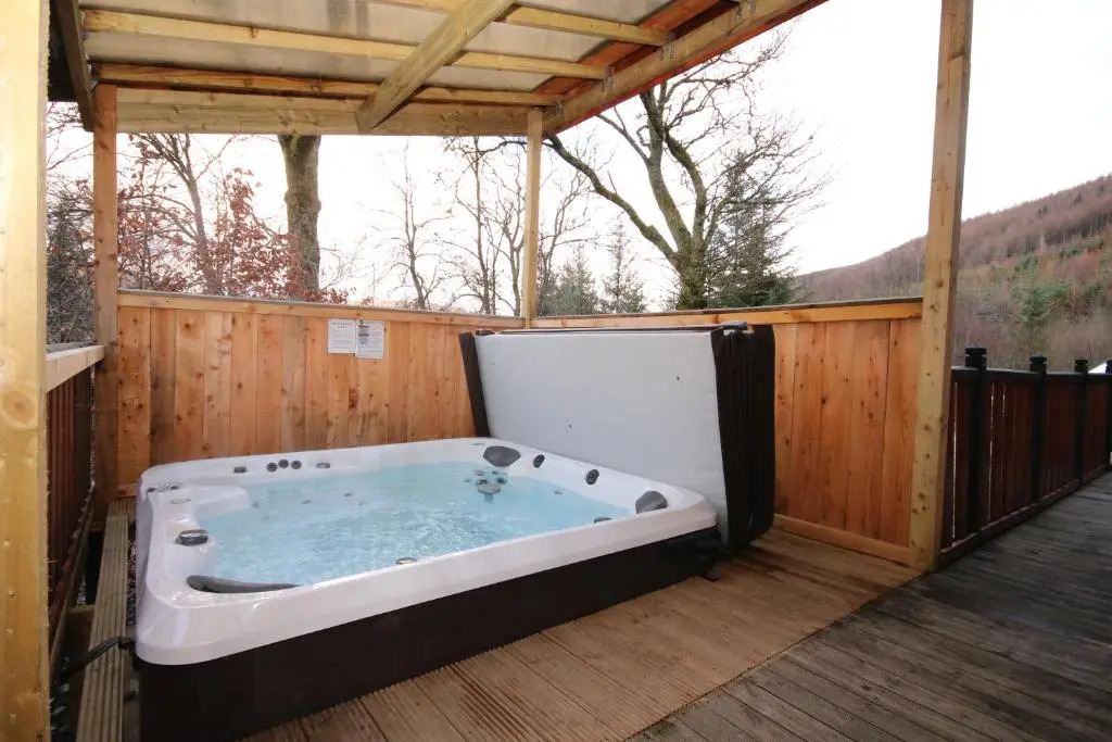 Balquhidder Braes Holiday Park Lodges, mostly with Hot Tubs and pet friendly, EV facilities