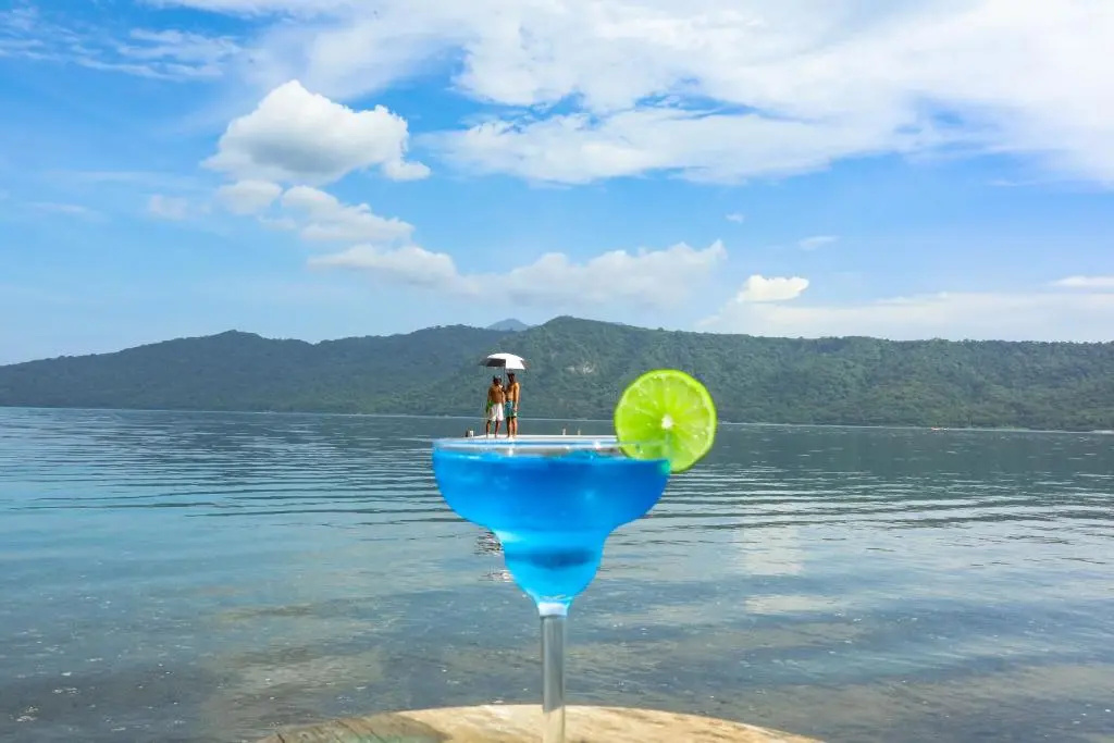 Paradiso Lakeside Resort