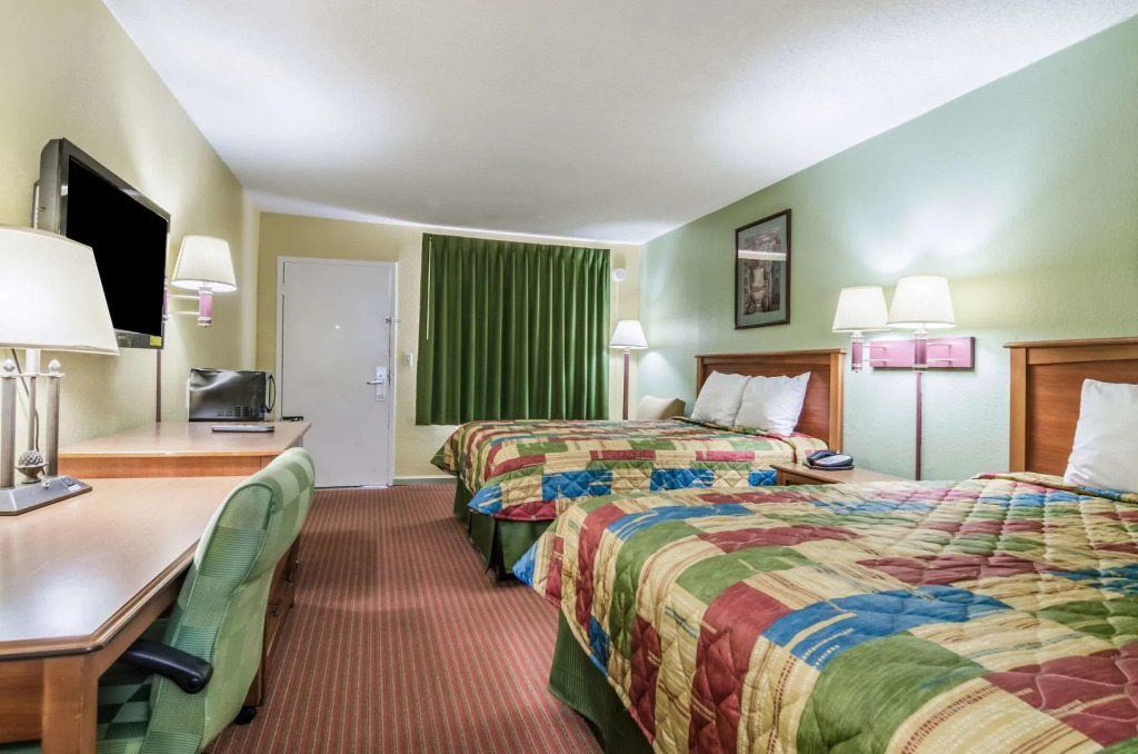 Regency Inn
