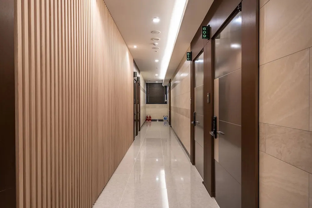 Suwon Aritte Hotel
