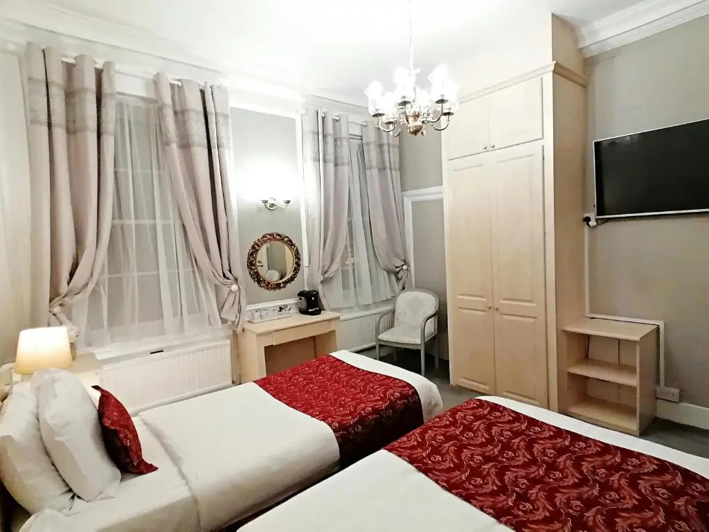 The Gordon House Hotel