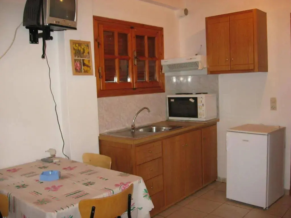 Niki Apartments