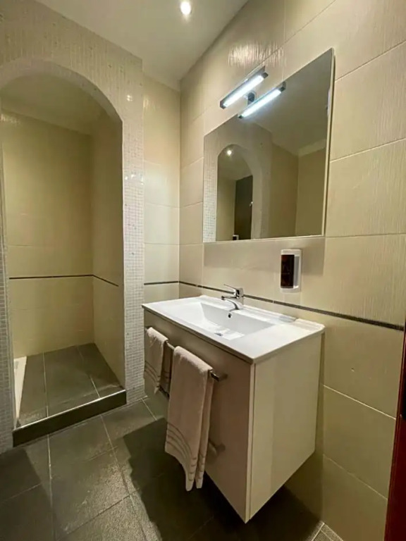Confidence Hotel Ligabue