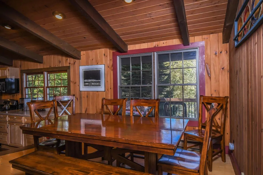 Oakleaf Lodge Holiday Home