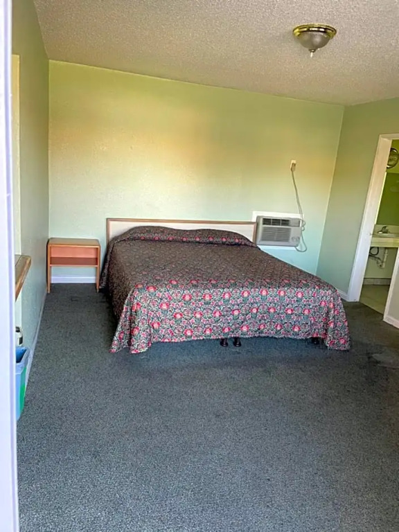 RAMONA MOTEL